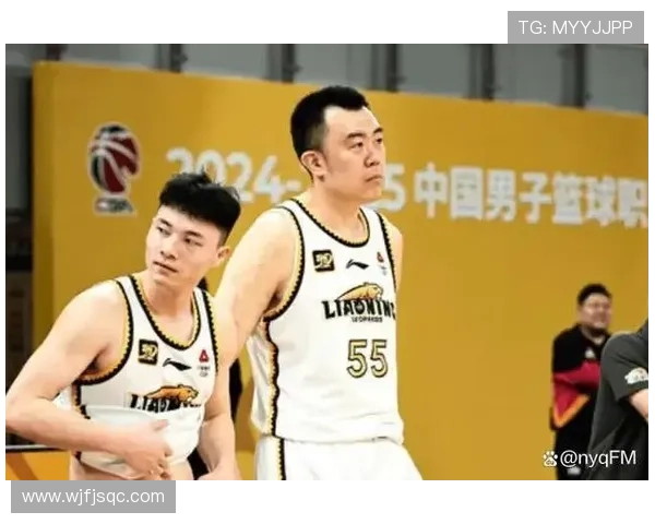 中国男篮迎战强敌，热身赛关键战力拼奥运名额，赵继伟复出助阵