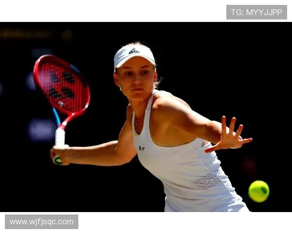 网球新星横扫赛场 未来之星崭露头角引发热议