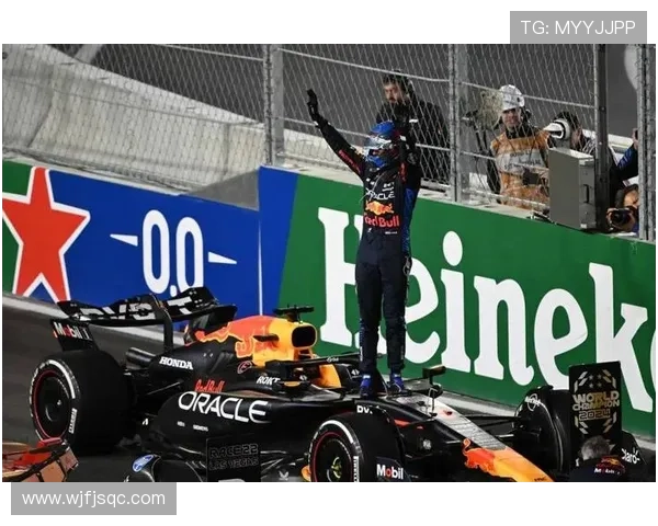 F1新赛季揭幕强队格局生变年轻车手掀起速度革命全球车迷期待升级对决精彩呈现