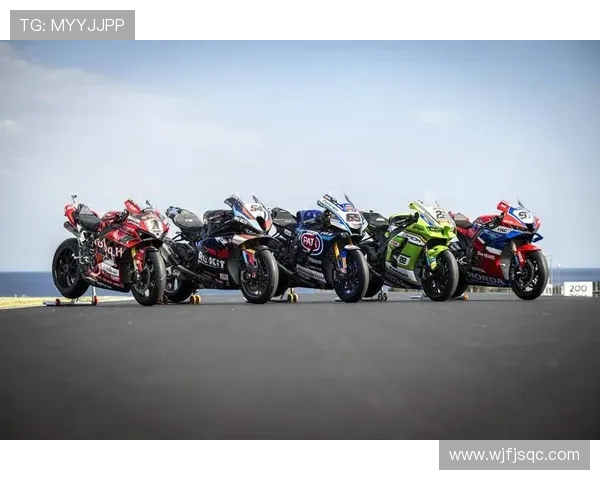 摩托车大奖赛新赛季展望:顶级车手、技术创新与激烈竞争即将上演 摩托车大奖赛新赛季展望:顶级车手、技术创新与激烈竞争即将上演